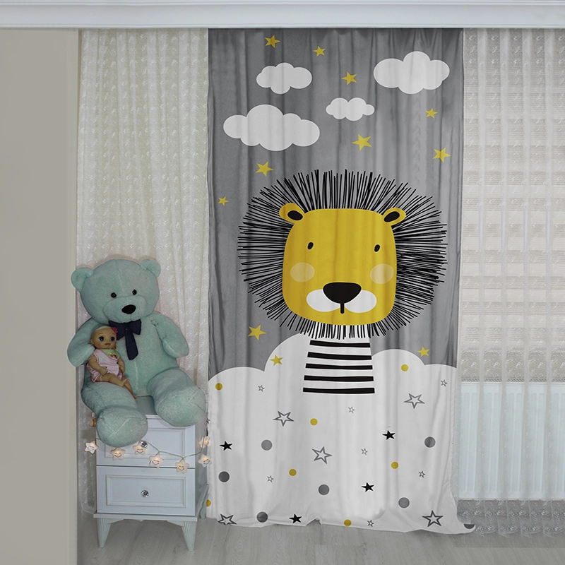 Sevimli Aslan Desenli Çocuk Odası Halısı