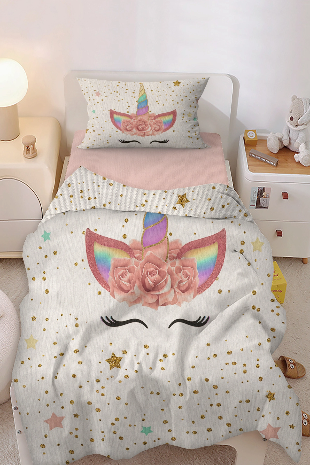Sevimli Unicorn Altın Yaldız Ve Puantiye Tek Kişilik Bebek Çocuk Nevresim Takımı