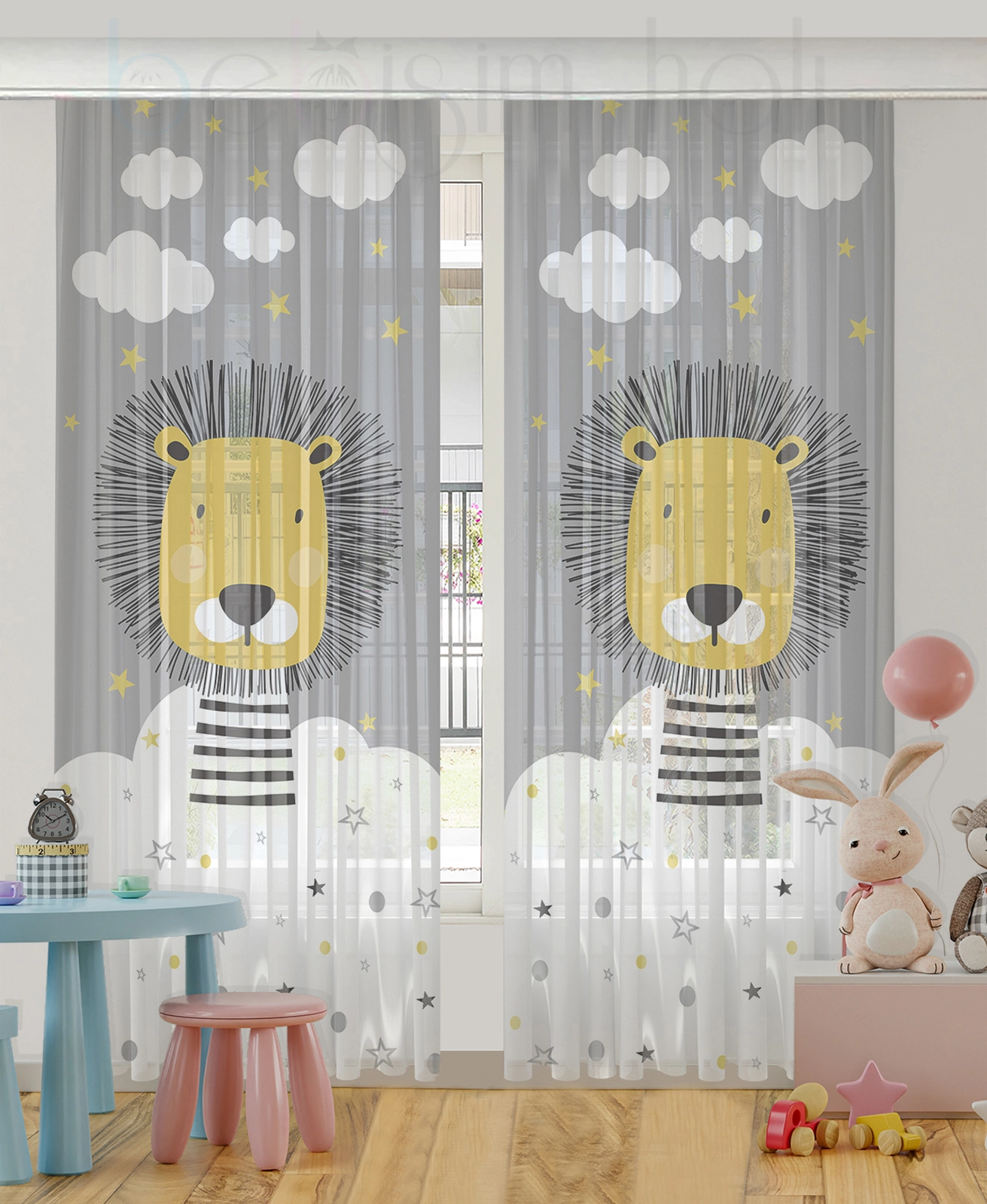 Sevimli Aslan Desenli Çocuk Odası Halısı