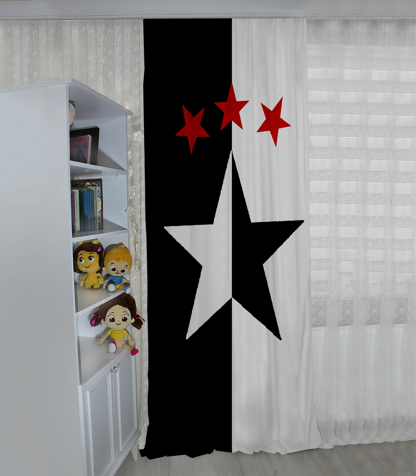 Siyah Beyaz Baskılı Çocuk Odası Halısı