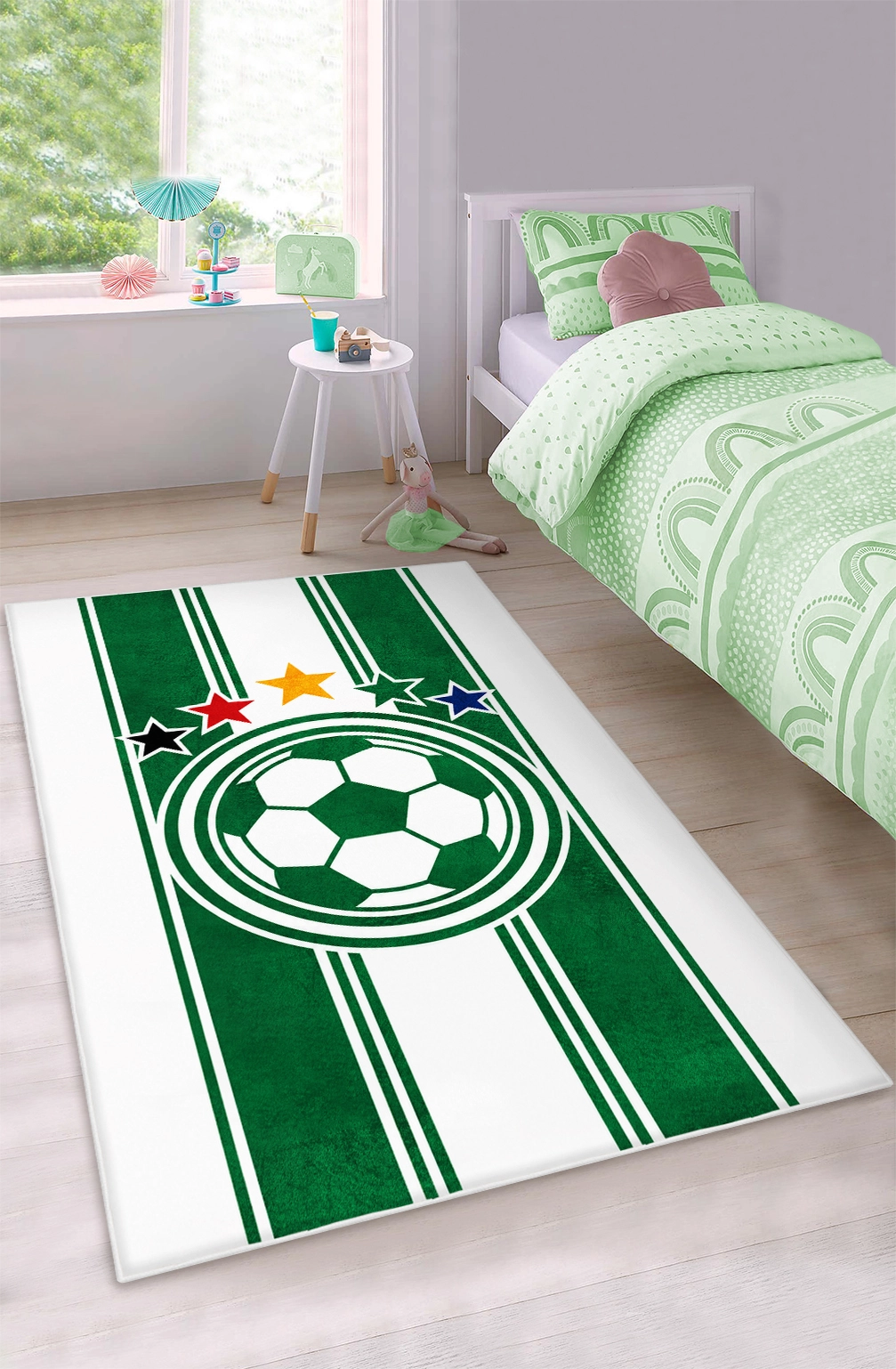 Yeşil Beyaz Taraftar Futbol Topu Çocuk Odası Halısı