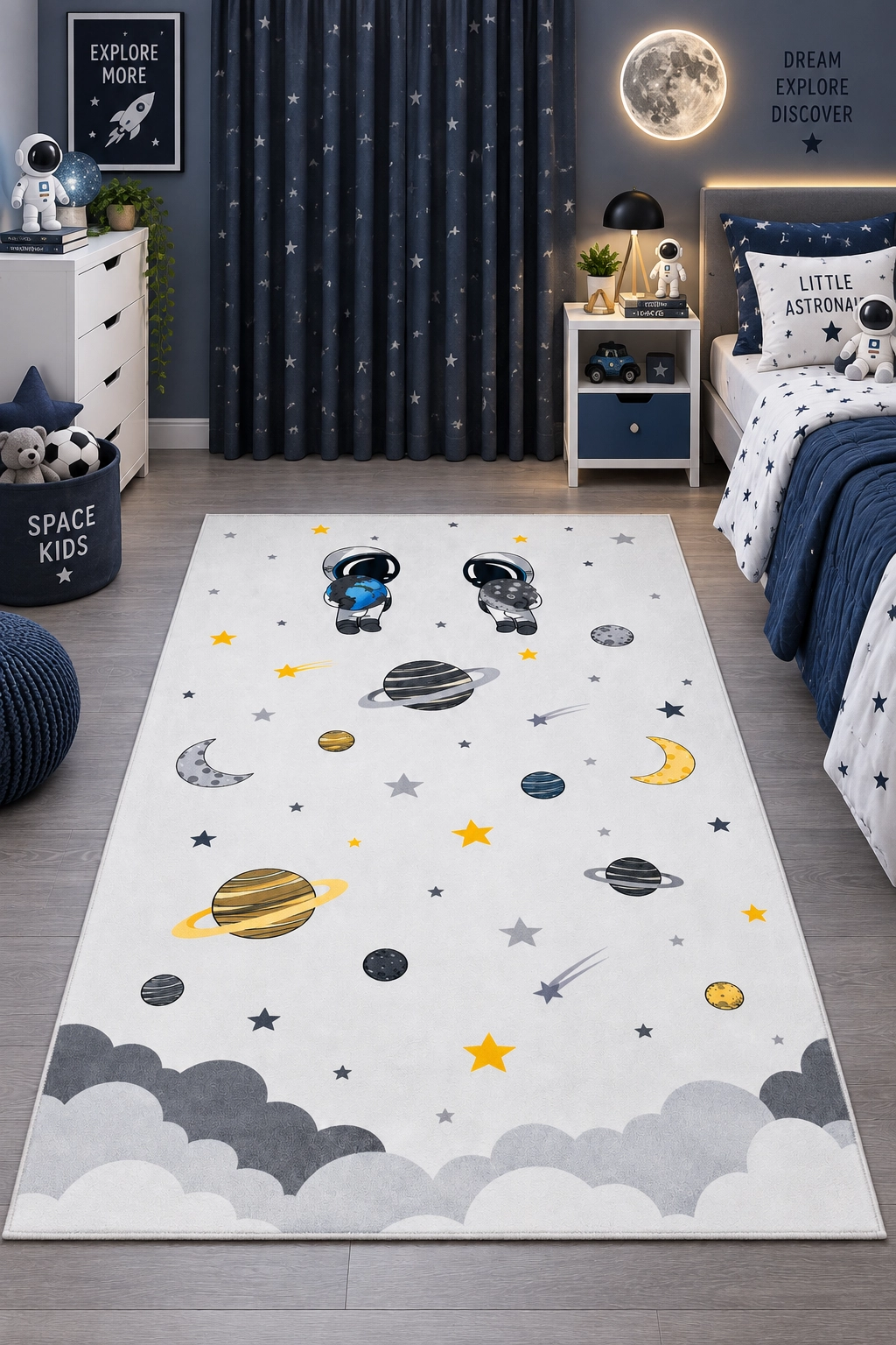 Astronot ve Gezegenler Desenli Uzay Temalı Çocuk Halısı