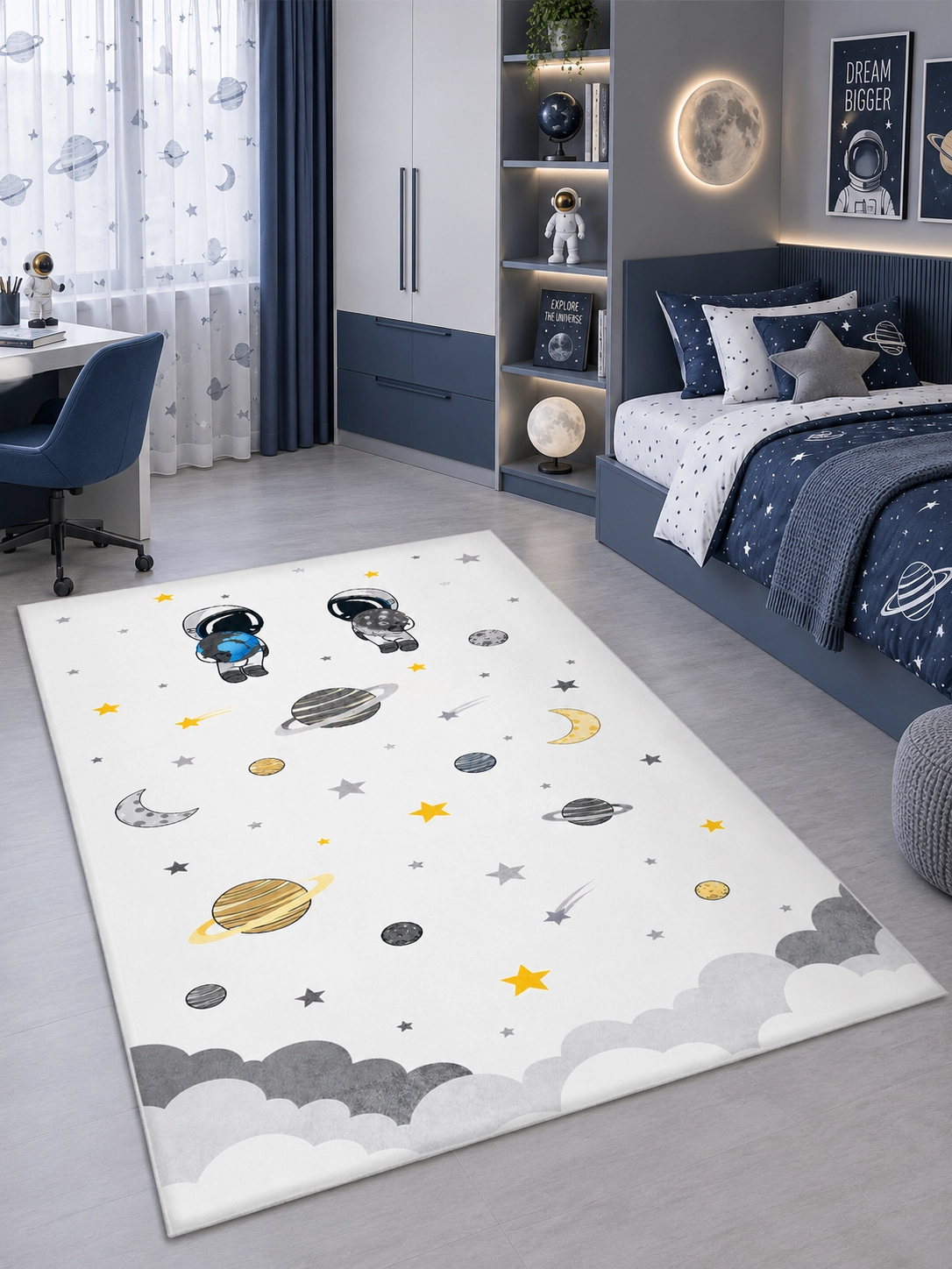 Astronot ve Gezegenler Desenli Uzay Temalı Çocuk Halısı