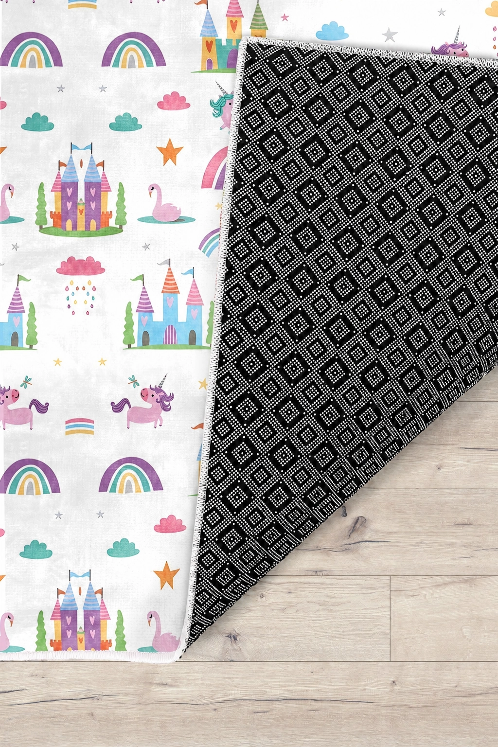 Hayal Şatosu Gökkuşağı Unicorn Bambu Çocuk Odası Halısı