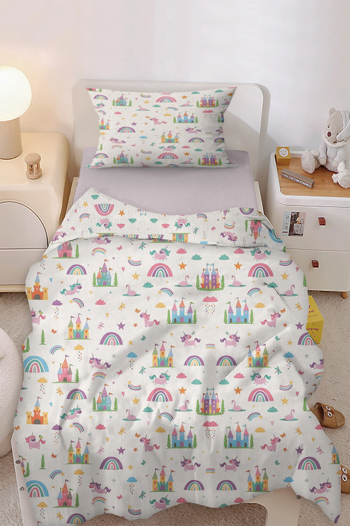 Hayal Şatosu Gökkuşağı Unicorn Tek Kişilik Çocuk Nevresim Seti