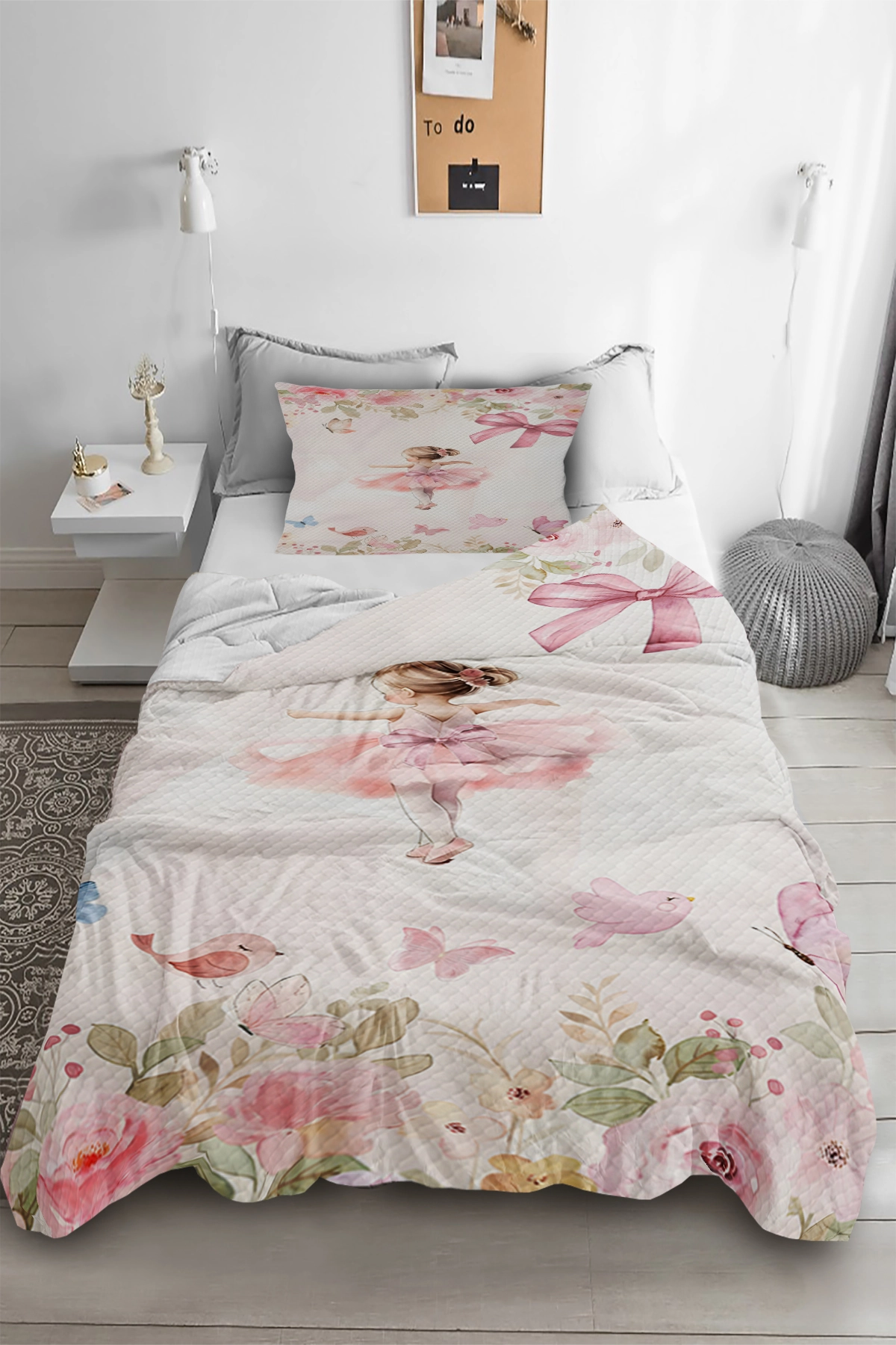 Balerin Kelebek ve Çiçekli Tek Kişilik Pike Yastık Kılıflı