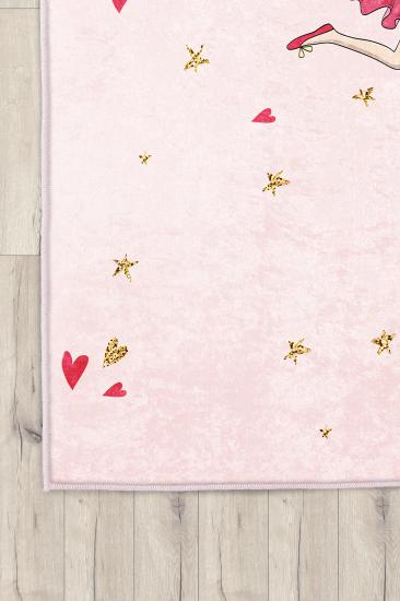 Prenses Kız Pembe Kalpli Çocuk Odası Halısı
