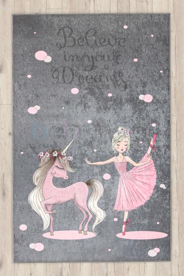 Prenses Kız Çocuk Halısı