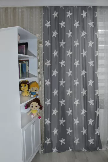 Gri Yıldız Çift Kanatlı Çocuk Odası Fon Perde