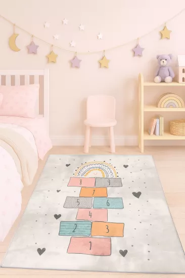 Seksek Kalpli Bambu Çocuk Odası Halısı