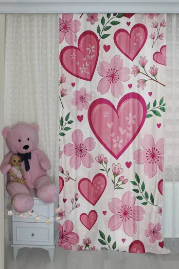 Çiçekli Kalpli Çift Kanatlı Çocuk Odası Perdesi