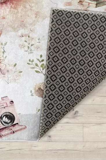 Peri Kız Kedi Ayıcıklı Fiyonklu Çocuk Odası Halısı