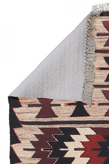Etnik Yöresel Desenli Saçaklı Uşak Dokuma Kilim
