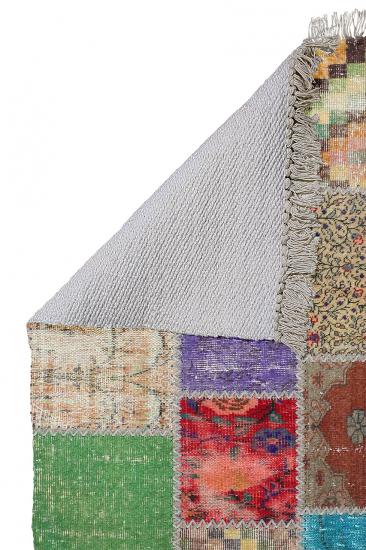 Patchwork Renkli Saçaklı Uşak Dokuma Kilim